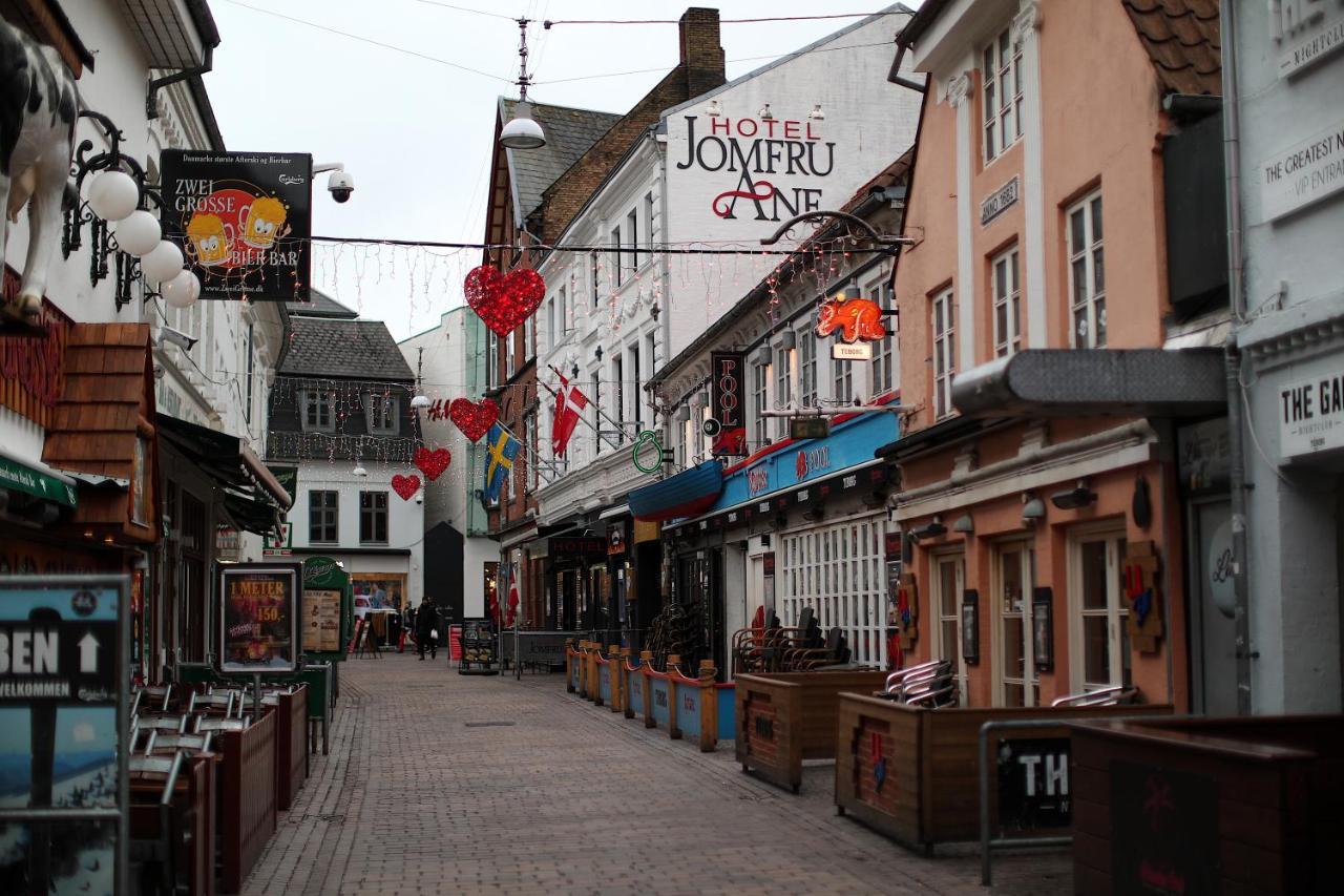 Hotel Jomfru Ane Aalborg Bagian luar foto